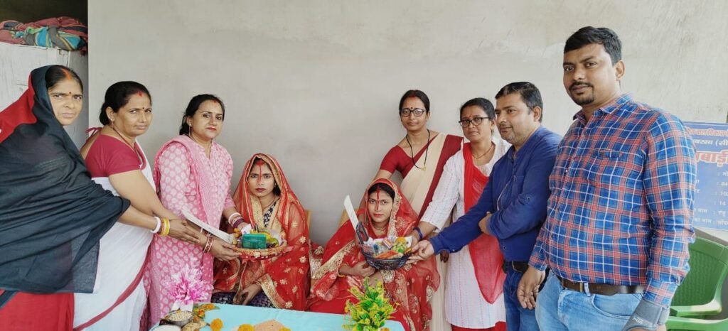 सीतामढ़ी के आंगनबाड़ी केन्द्रों पर मनाई गयी गोदभराई